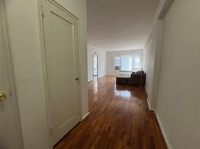 99-21 67th Rd 7K, Forest Hills NY 11375