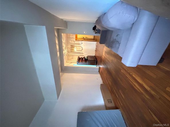 740 E 232 Street TB, Bronx NY 10466