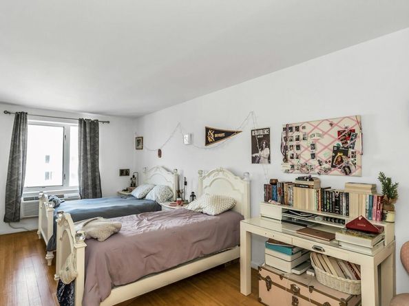 112-02 Northern Boulevard 6G, Corona NY 11368