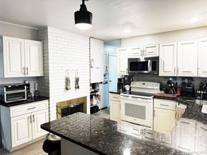 94 Mallard Road, Levittown NY 11756