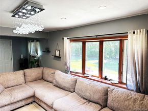 94 Mallard Road, Levittown NY 11756