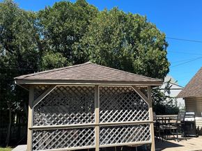 94 Mallard Road, Levittown NY 11756