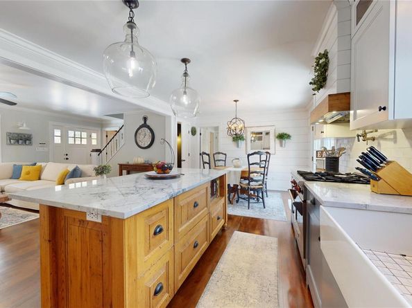 2 Bridle Path, Westhampton Beach NY 11978