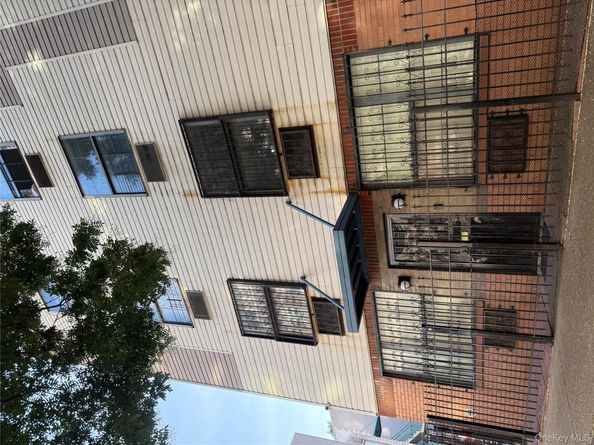 769 Saint Anns Avenue B, Bronx NY 10456