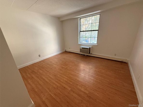 769 Saint Anns Avenue B, Bronx NY 10456