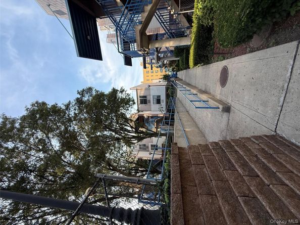 769 Saint Anns Avenue B, Bronx NY 10456