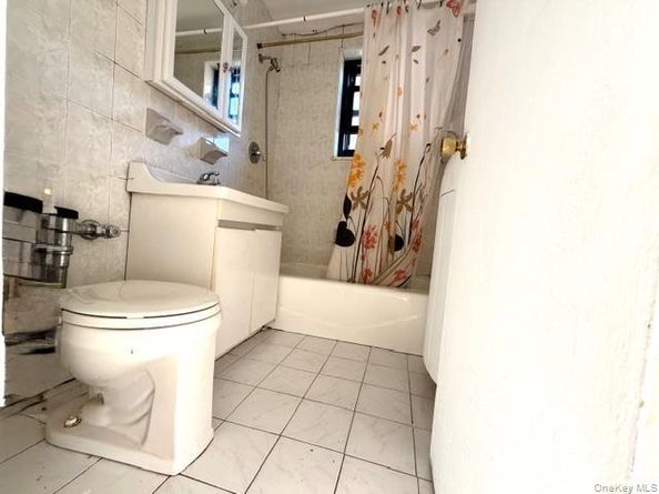 75-08 Bell Boulevard 2J, Bayside NY 11364