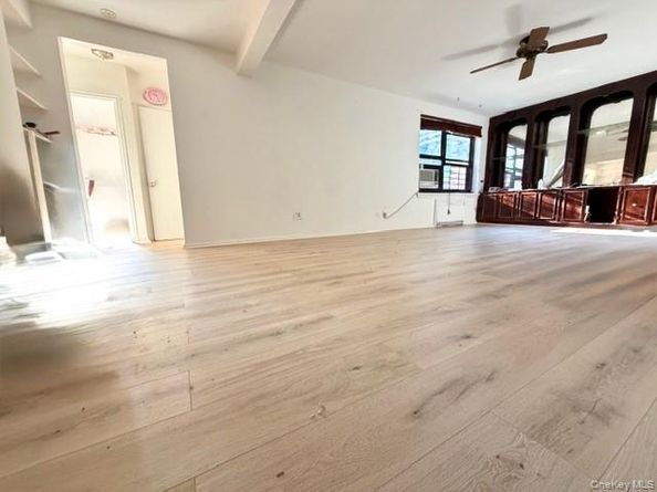 75-08 Bell Boulevard 2J, Bayside NY 11364