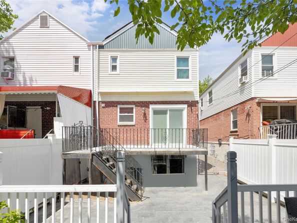 3152 Randall Avenue, Bronx NY 10465