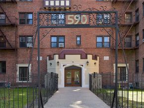 590 E 3rd Street 1G, Mount Vernon NY 10553