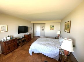27010 Grand Central Parkway 29H, Floral Park NY 11005