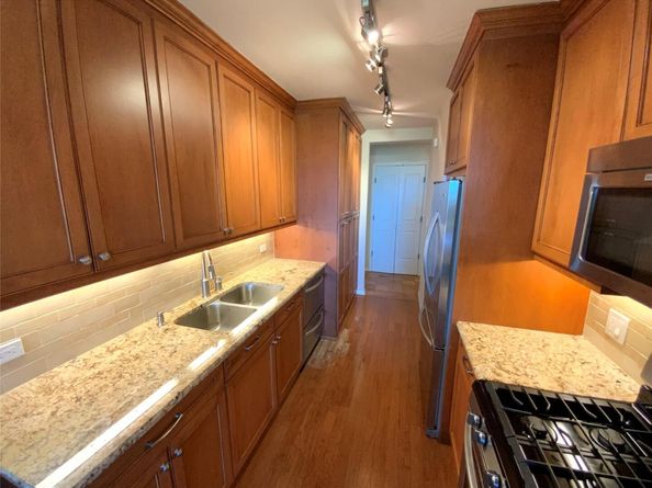 27010 Grand Central Parkway 29H, Floral Park NY 11005
