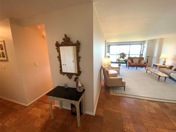 27010 Grand Central Parkway 29H, Floral Park NY 11005