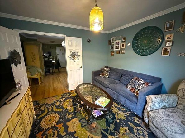 54-40 Little Neck Parkway 2K, Little Neck NY 11362