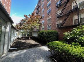 54-40 Little Neck Parkway 2K, Little Neck NY 11362