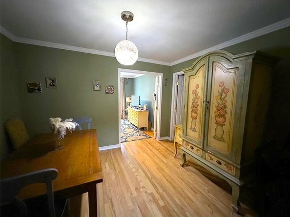54-40 Little Neck Parkway 2K, Little Neck NY 11362