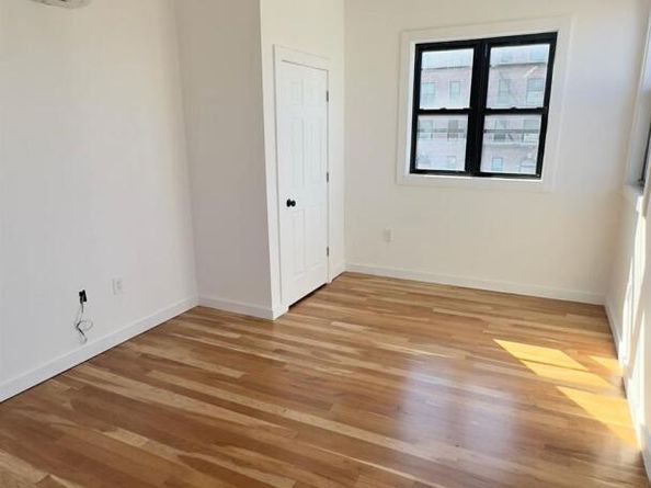 32 Radde Place, Brooklyn NY 11233