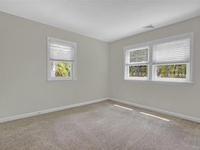 299 S River Road, Calverton NY 11933