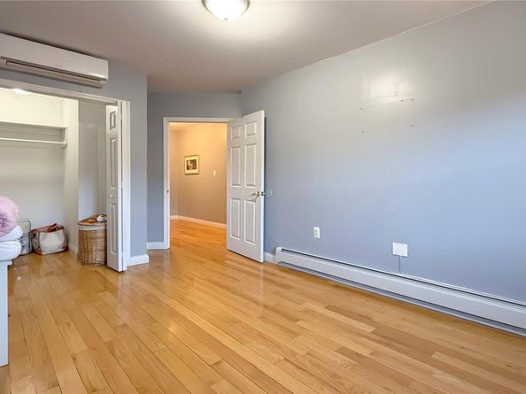 71-24 163rd Street 5A, Fresh Meadows NY 11365