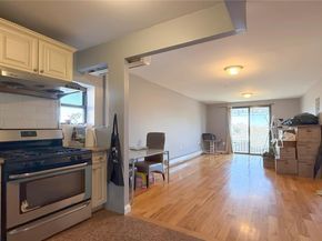 71-24 163rd Street 5A, Fresh Meadows NY 11365