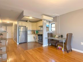 71-24 163rd Street 5A, Fresh Meadows NY 11365