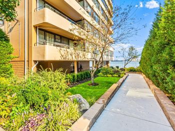 166-41 Powells Cove Boulevard