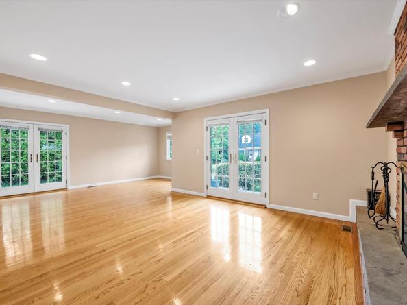 51 Highfield Avenue, Port Washington NY 11050
