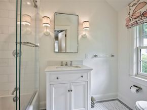 9 Meadow Spring Lane, Glen Cove NY 11542