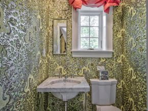 9 Meadow Spring Lane, Glen Cove NY 11542