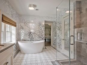 8 & 9 Meadow Spring Lane, Glen Cove NY 11542