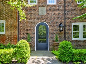 8 & 9 Meadow Spring Lane, Glen Cove NY 11542