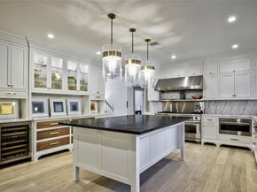 8 & 9 Meadow Spring Lane, Glen Cove NY 11542