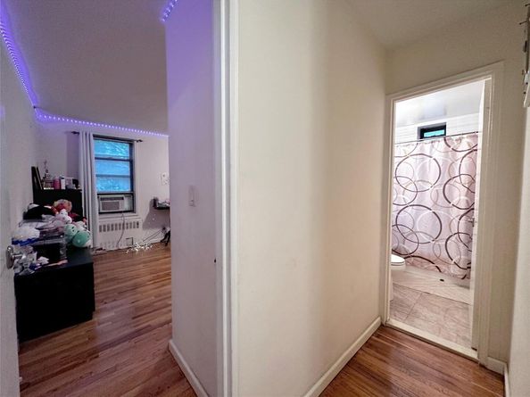 270 N Broadway 2HI, Yonkers NY 10701
