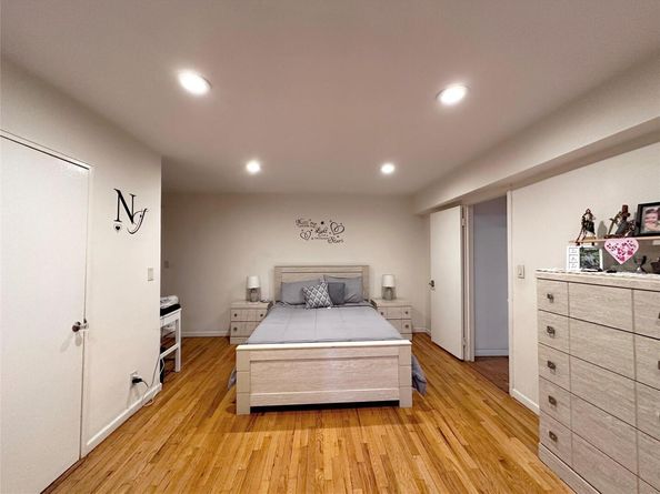 270 N Broadway 2HI, Yonkers NY 10701