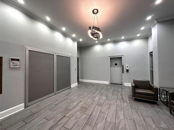 270 N Broadway 2HI, Yonkers NY 10701