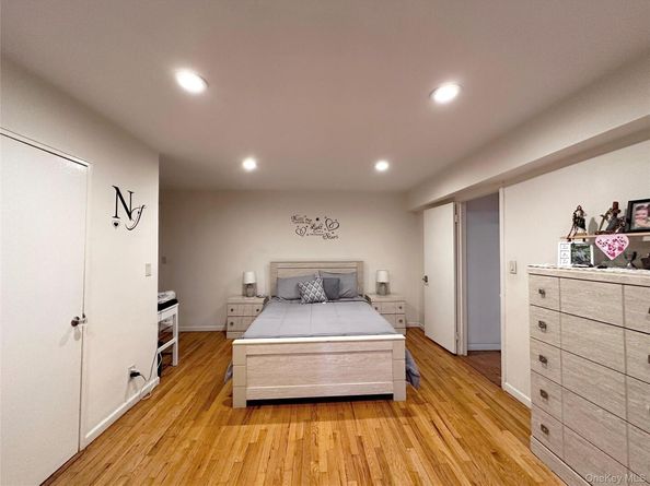 270 N Broadway 2HI, Yonkers NY 10701