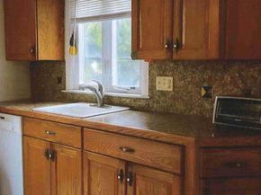 221 Lincoln Avenue, Mineola NY 11501
