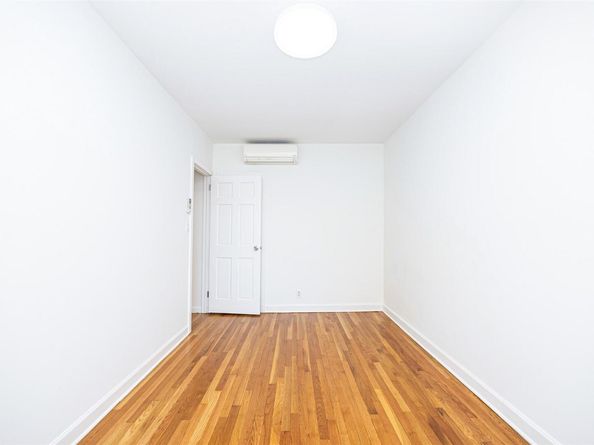 60-12 171 Street, Fresh Meadows NY 11365