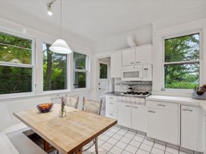 31 Seton Road, Larchmont NY 10538