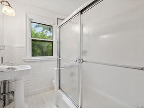 31 Seton Road, Larchmont NY 10538