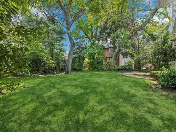 764 Sherwood Court, North Woodmere NY 11581