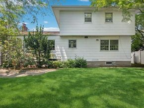 764 Sherwood Court, North Woodmere NY 11581