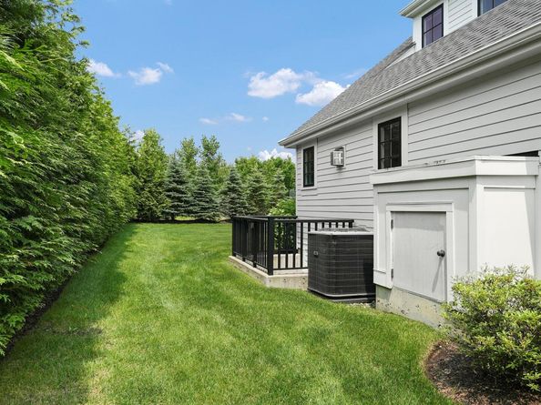 27 Lavender Lane, Rye Brook NY 10573