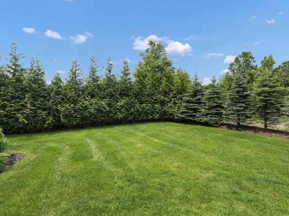 27 Lavender Lane, Rye Brook NY 10573