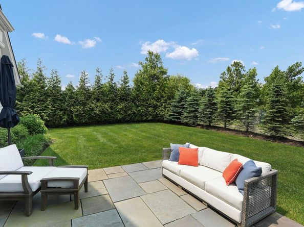 27 Lavender Lane, Rye Brook NY 10573