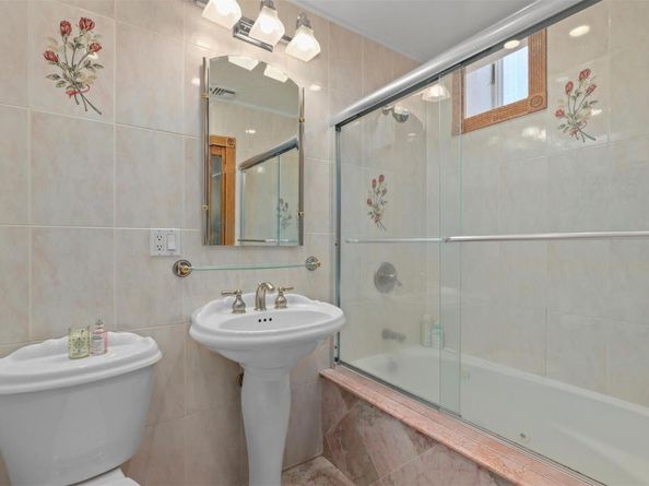 3407 Country Club Road, Bronx NY 10465
