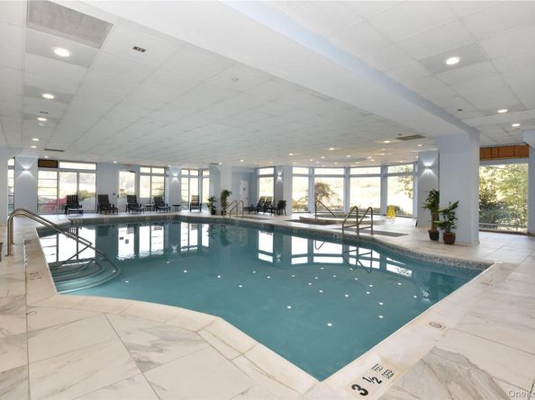 100 Harbor View Drive 423, Port Washington NY 11050
