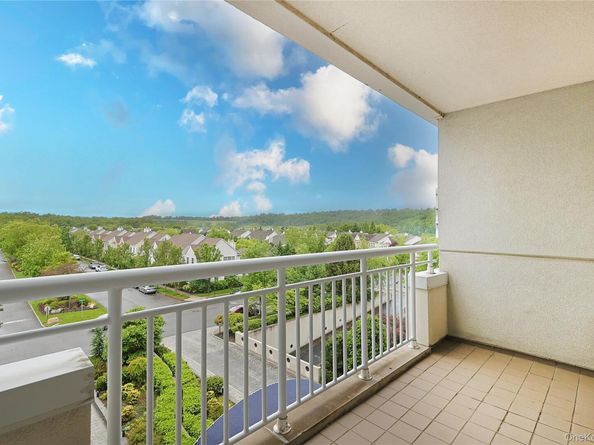 100 Harbor View Drive 423, Port Washington NY 11050