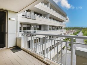 100 Harbor View Drive 423, Port Washington NY 11050