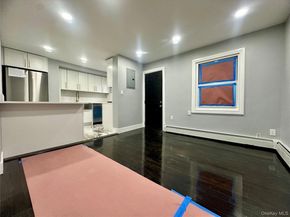 10237 187th Street, Hollis NY 11423
